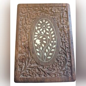 Vintage Hand Carved Floral Trinket Box Wood